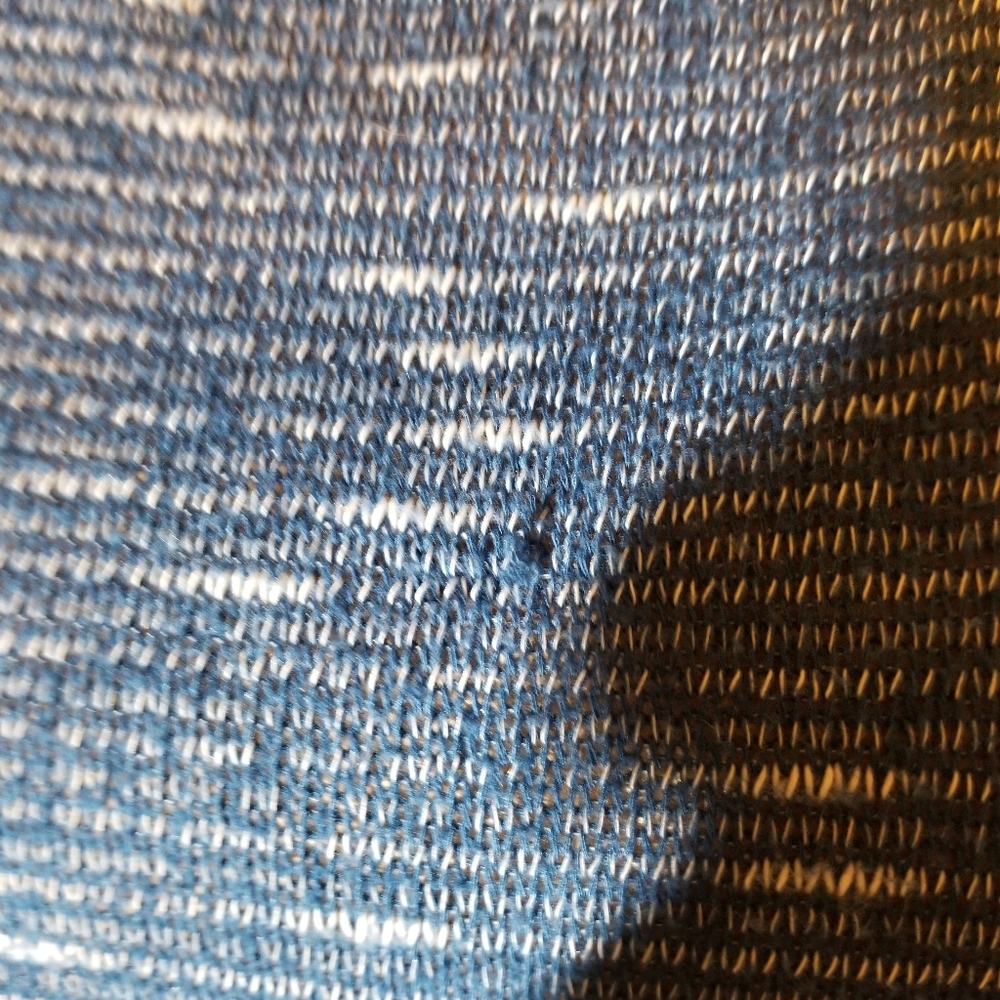 Derek Heart blue blended open back top - Picture 7 of 7